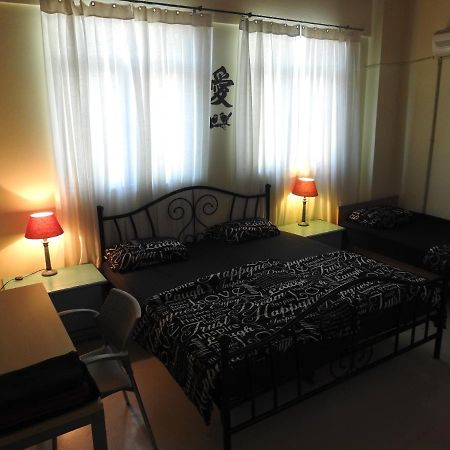 Port Very Near Fast Wi-Fi Netflix Room1 Pireu Exterior foto
